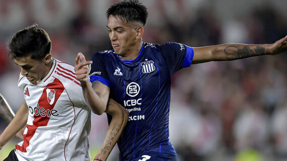 Atlético apresenta proposta por Matías Galarza e mira solução para carência no meio-campo (foto: Marcelo Endelli/Getty Images)