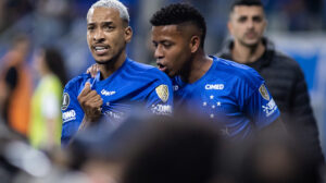 Matheus Pereira em noite de grande atuação pelo Cruzeiro. (foto:  Gustavo Aleixo/Cruzeiro.)