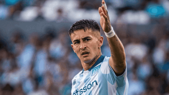 Rojas é o principal alvo do Cruzeiro para lateral. (foto: Divulgação / Redes sociais.)