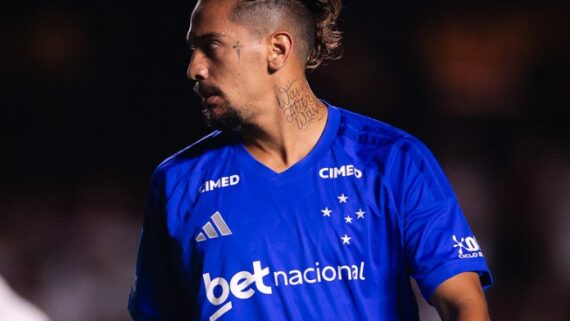 Chico da Costa em ação pelo Cruzeiro. (foto: Marco Galvão/Cruzeiro.)