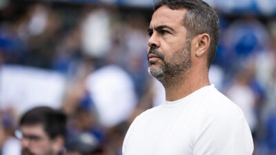 Cruzeiro x Athletico-PR, no Mineirão.