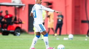 Matheus Pereira marcou o terceiro gol do Cruzeiro. (foto: Celo Gil/Cruzeiro.)